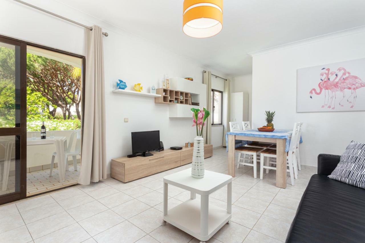 Fresh Sunny Flat With Pool & Terrace By Host Wise Apartment Albufeira Bagian luar foto